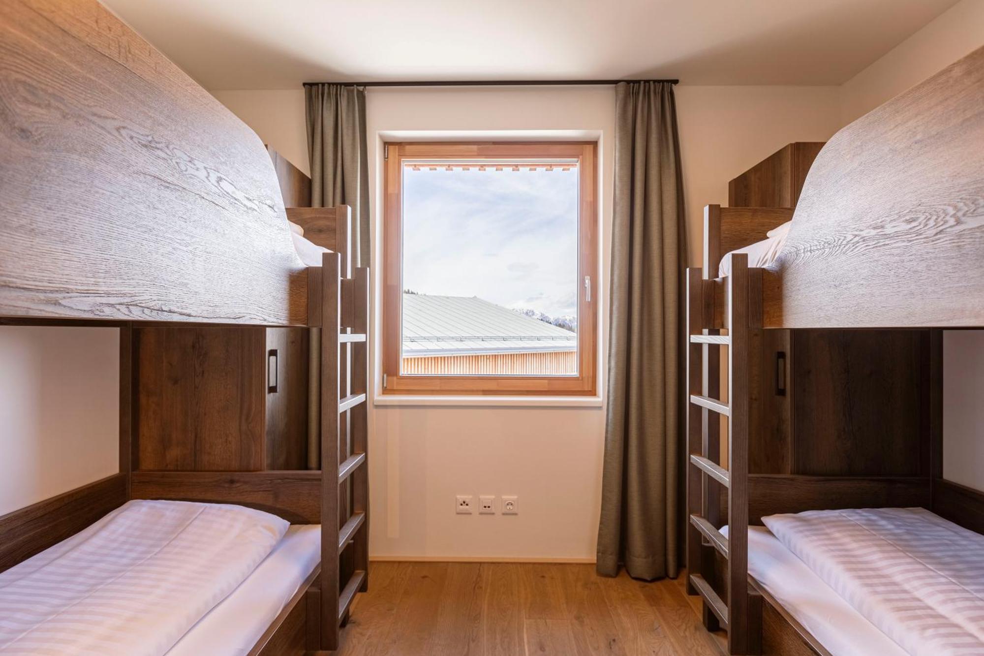 Almresort Sonnenalpe Nassfeld By Alps Resorts Exteriör bild