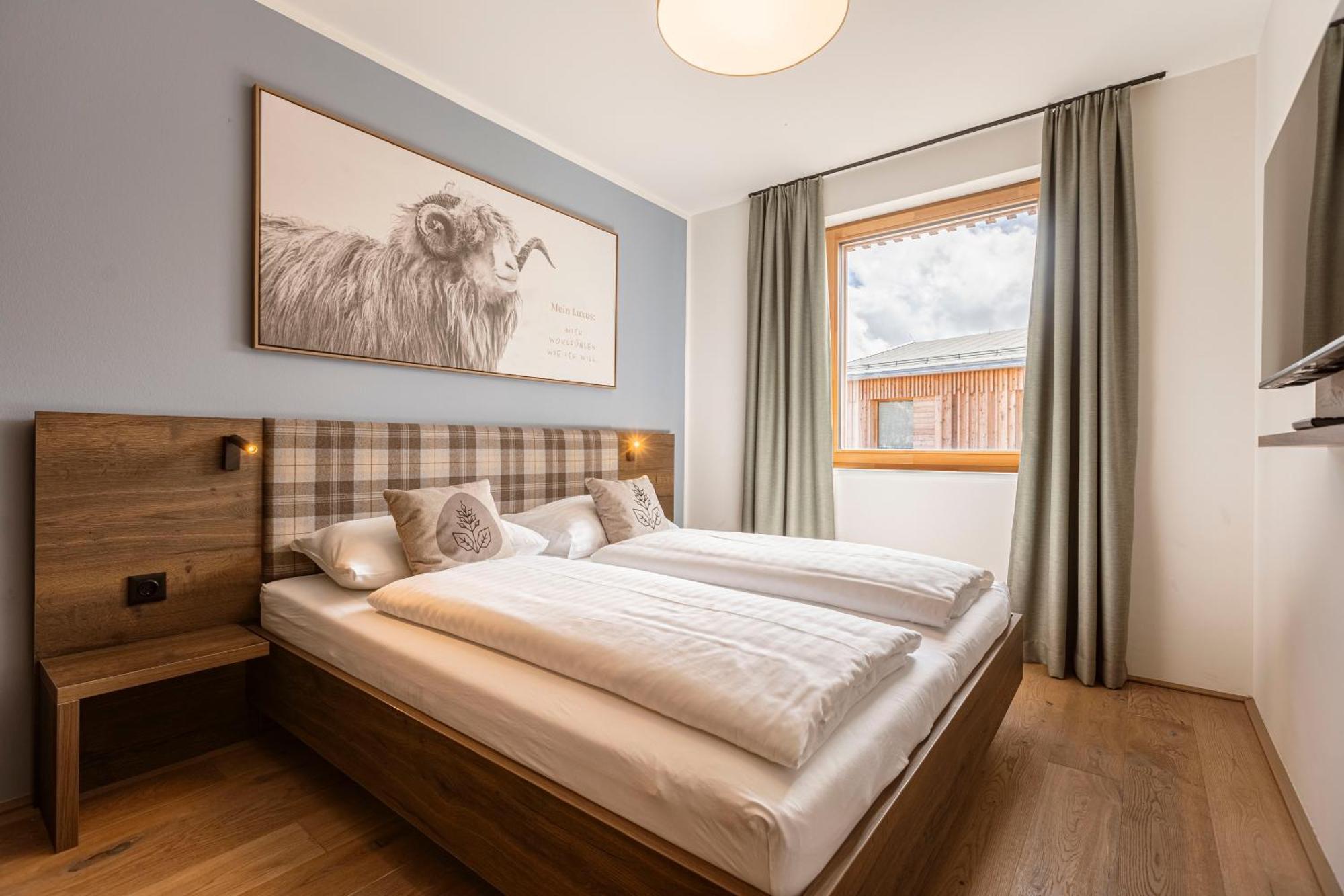 Almresort Sonnenalpe Nassfeld By Alps Resorts Exteriör bild