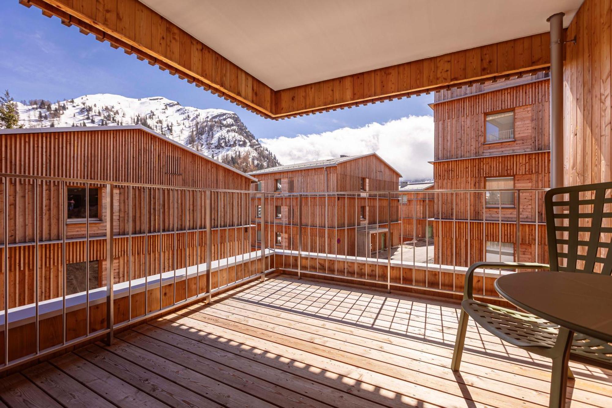 Almresort Sonnenalpe Nassfeld By Alps Resorts Exteriör bild
