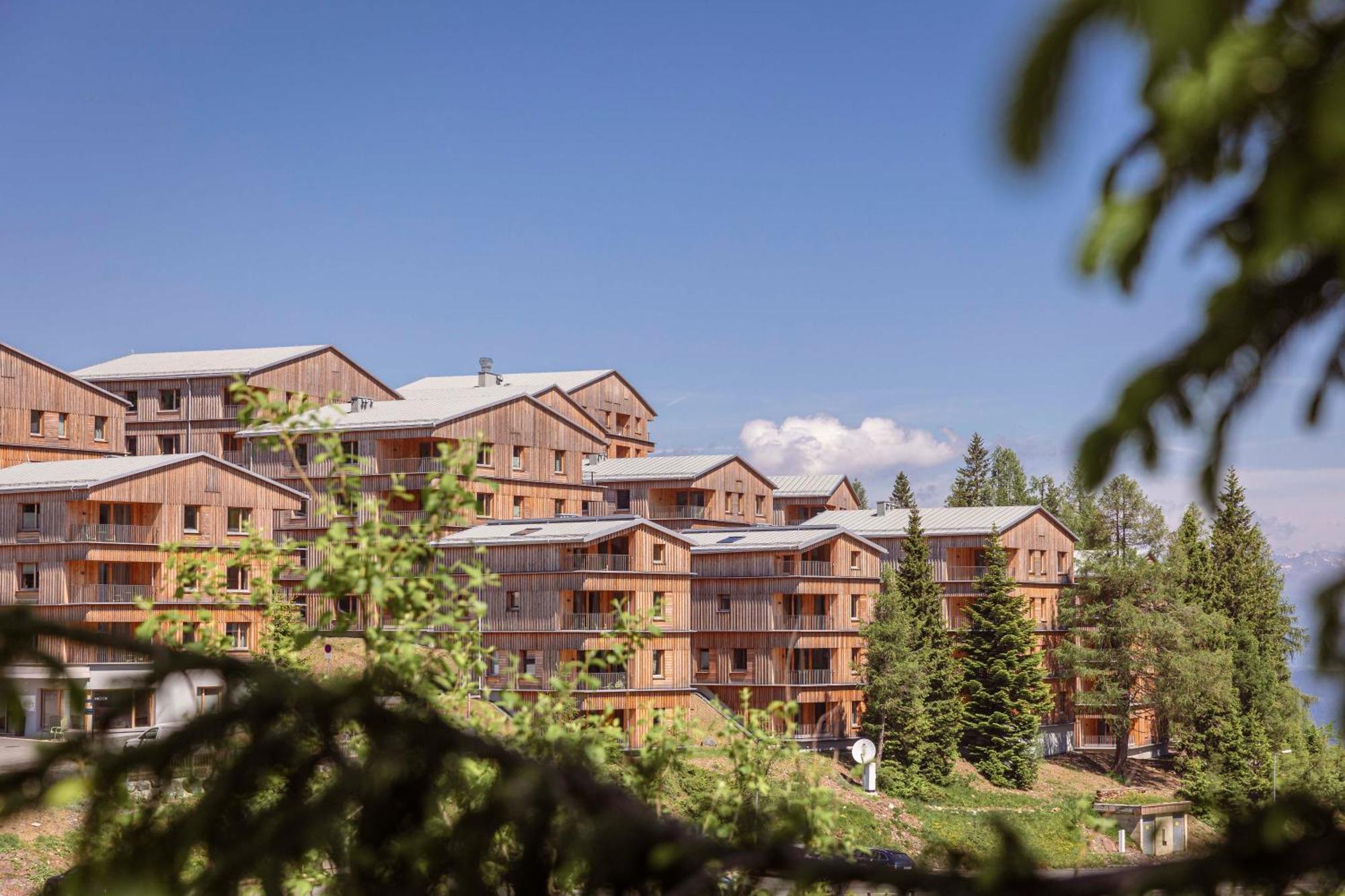 Almresort Sonnenalpe Nassfeld By Alps Resorts Exteriör bild